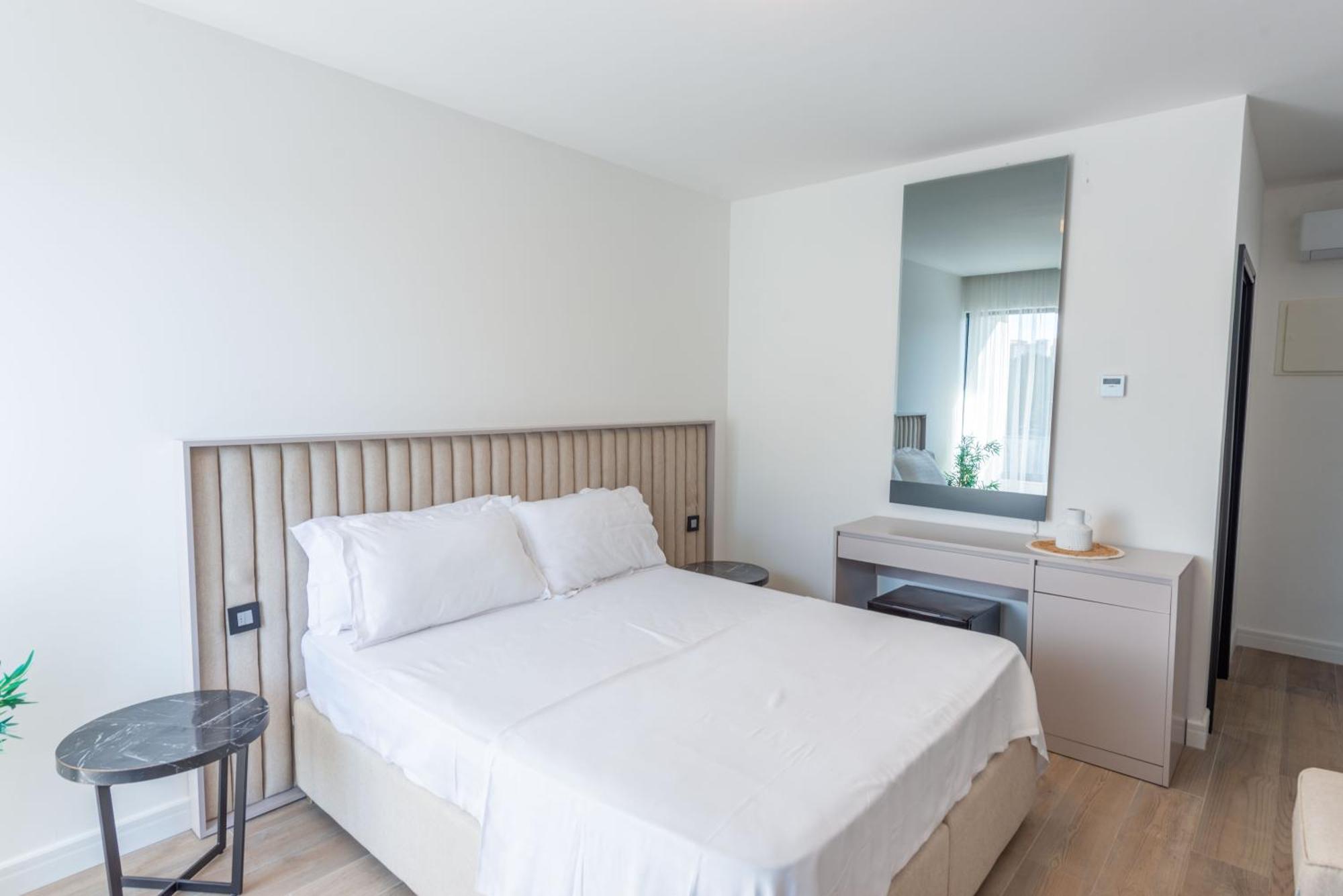 Botanica Boutique Hotel Ulcinj Buitenkant foto