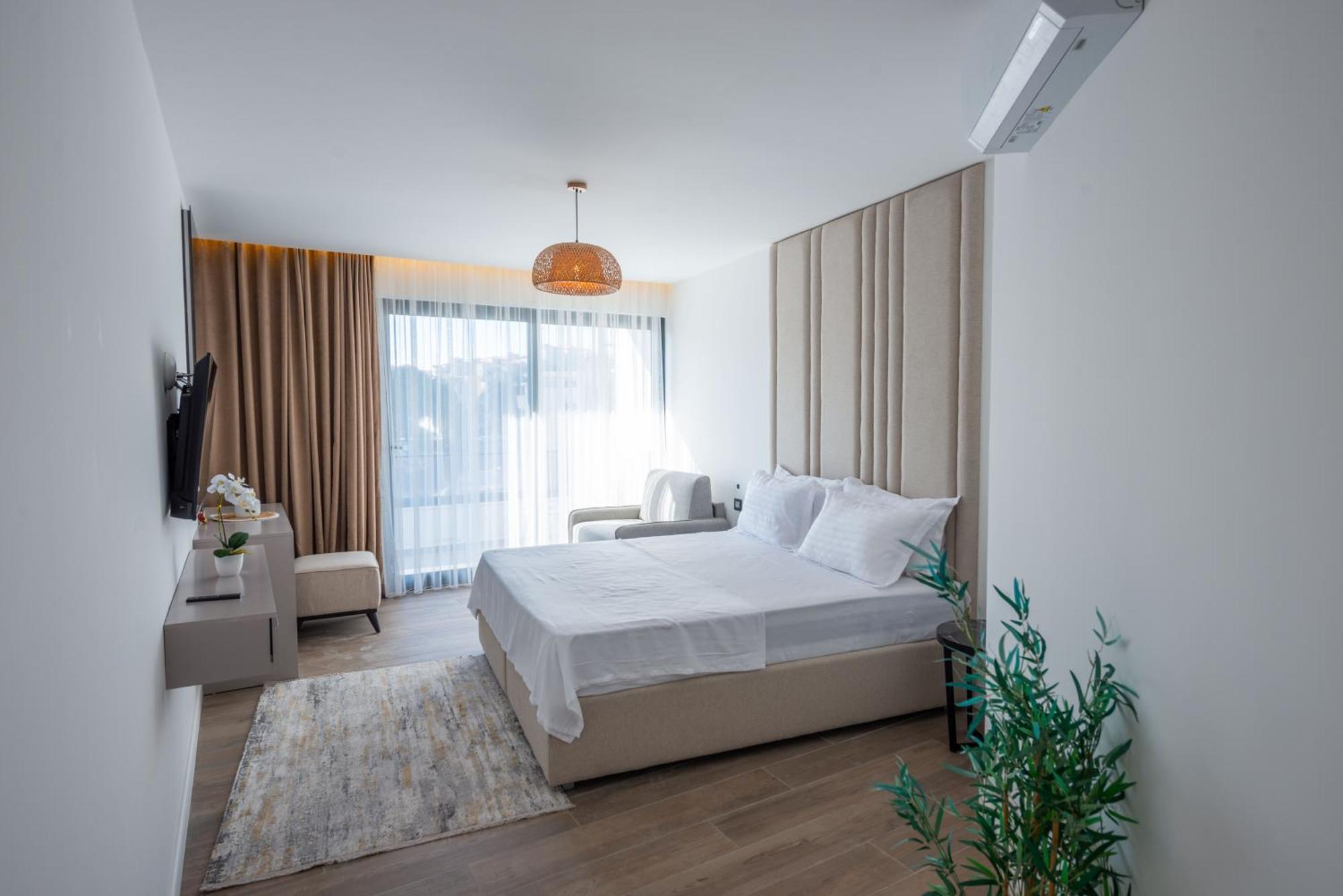 Botanica Boutique Hotel Ulcinj Buitenkant foto