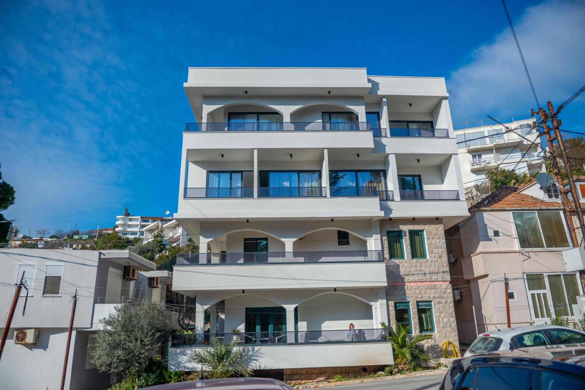 Botanica Boutique Hotel Ulcinj Buitenkant foto