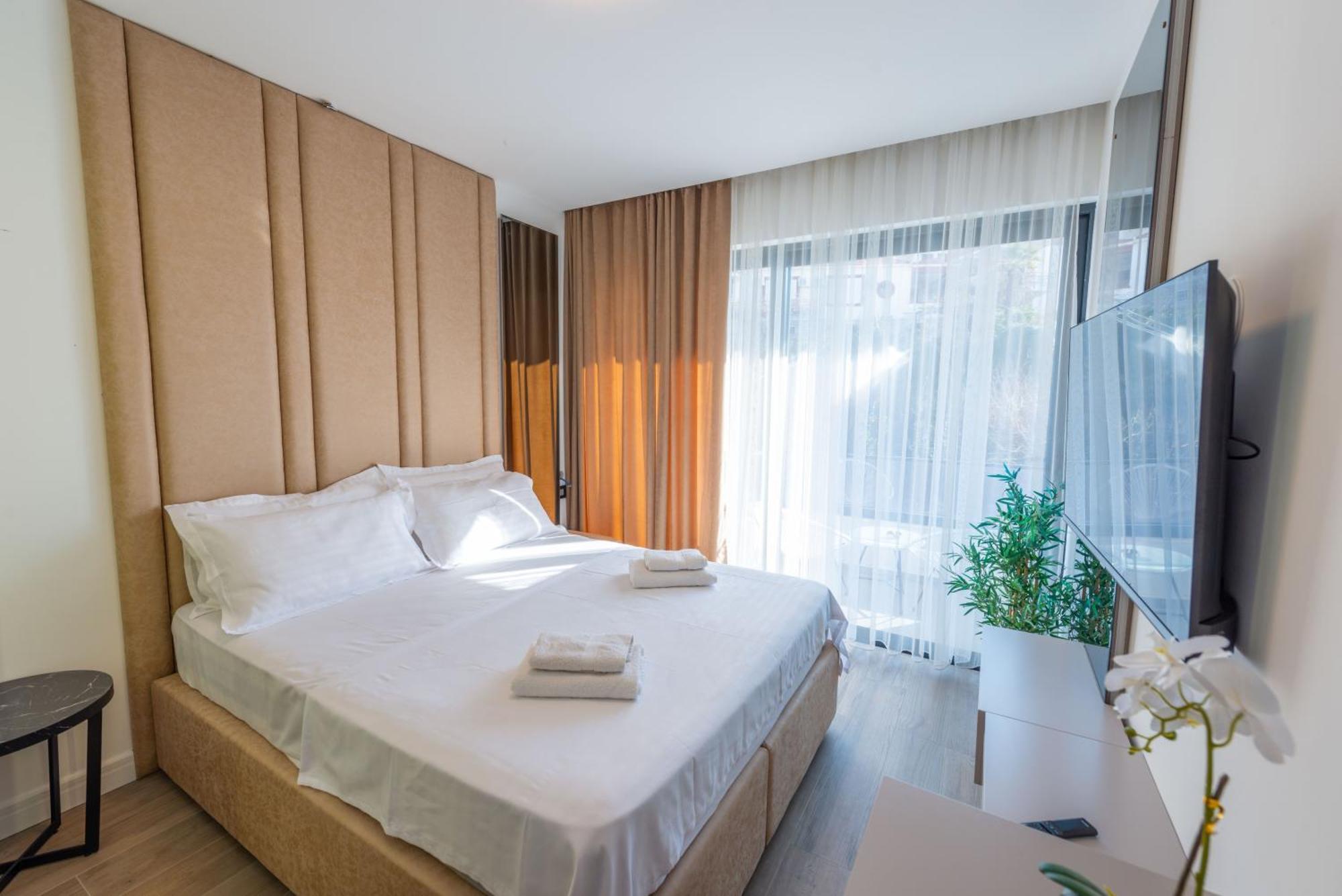 Botanica Boutique Hotel Ulcinj Buitenkant foto