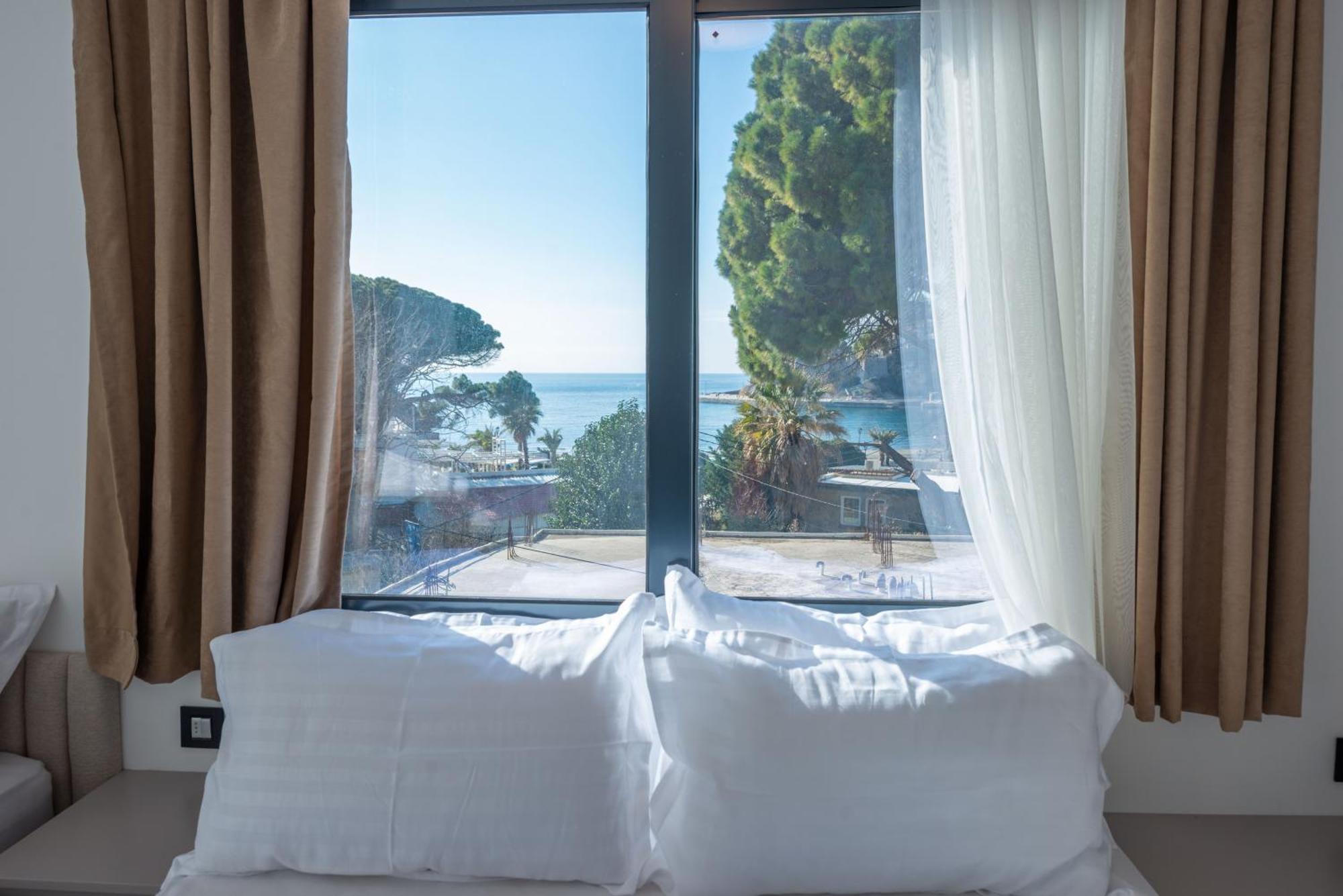 Botanica Boutique Hotel Ulcinj Buitenkant foto