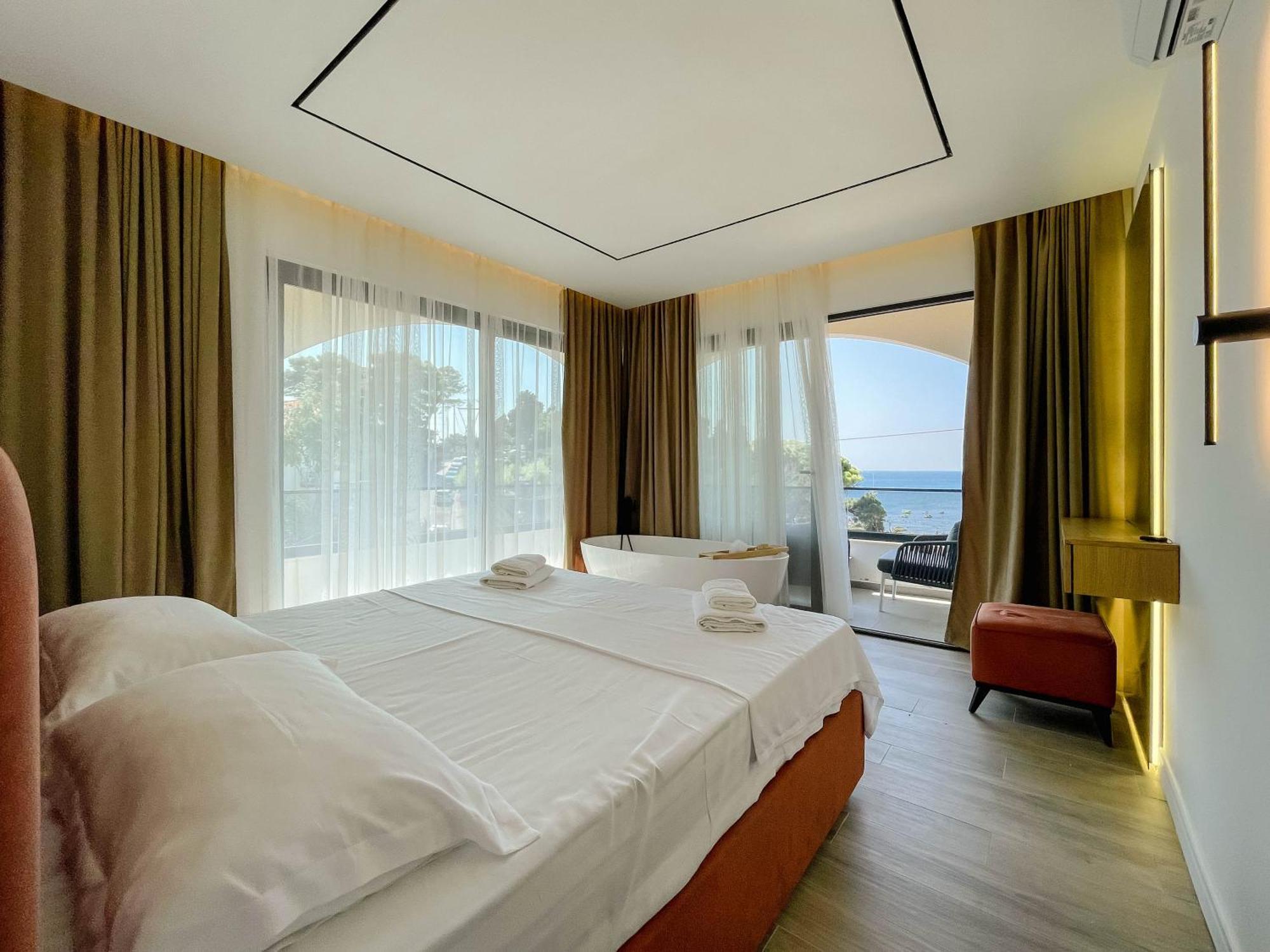 Botanica Boutique Hotel Ulcinj Buitenkant foto