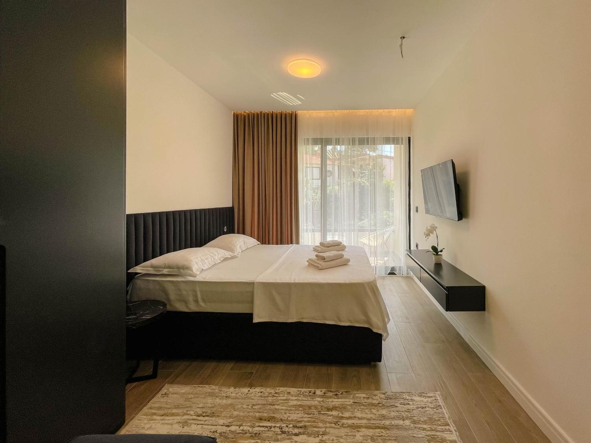 Botanica Boutique Hotel Ulcinj Buitenkant foto