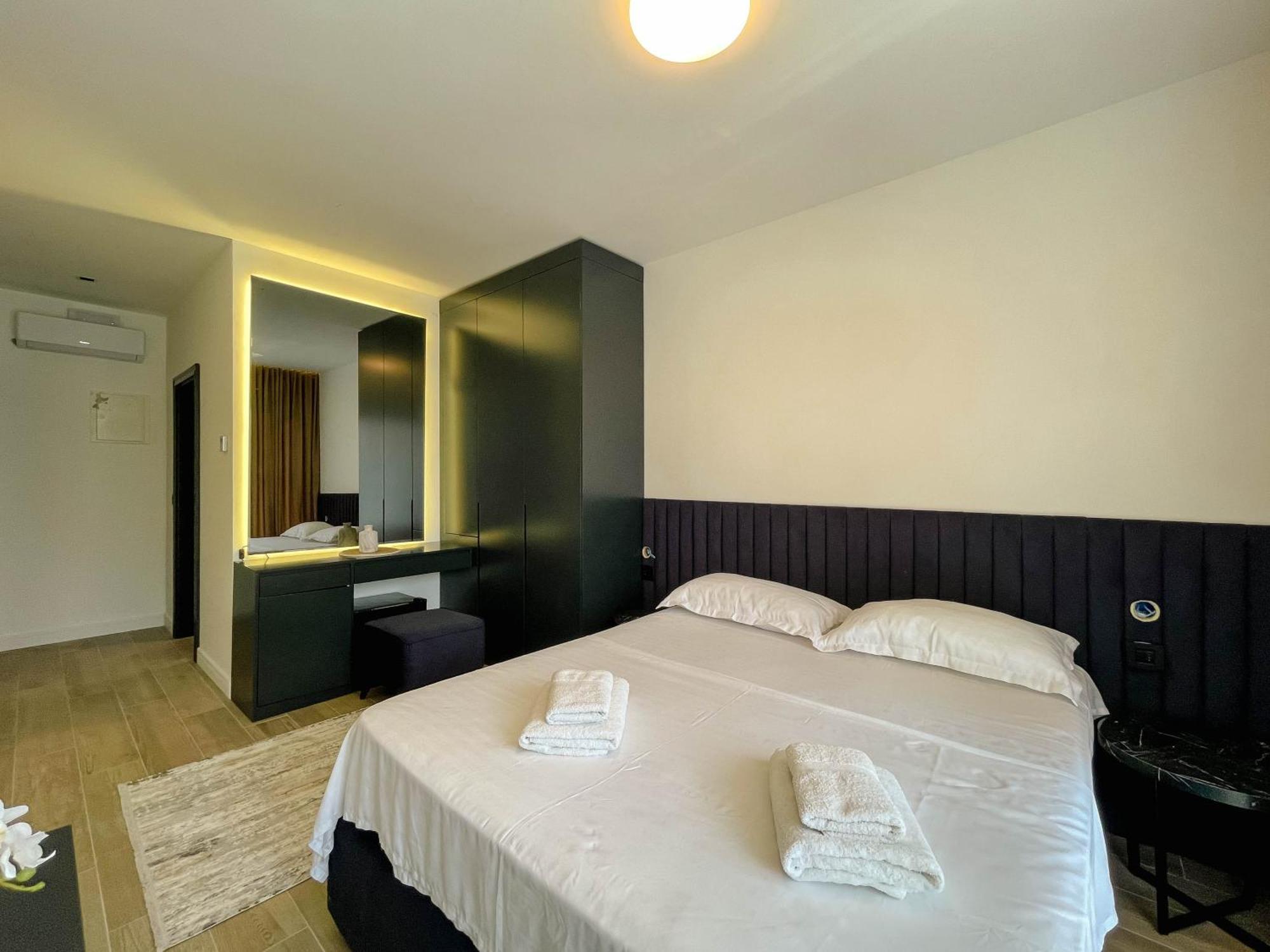 Botanica Boutique Hotel Ulcinj Buitenkant foto